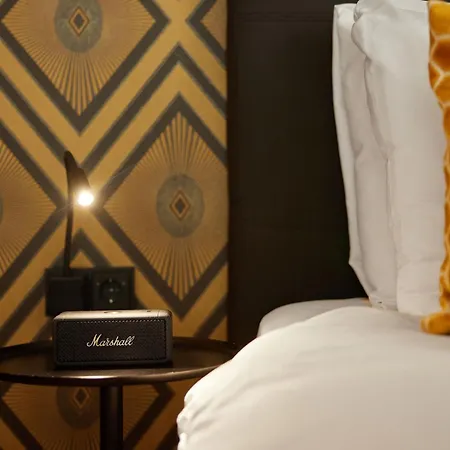 Otel The 3*
